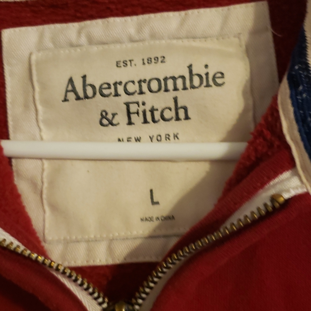 Sweater - Picture 2 of 3